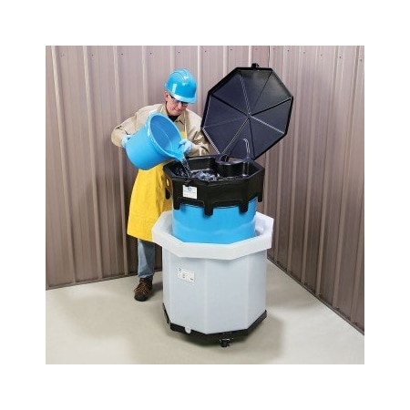 Pig PIG Waste Fluid Collection System Black 32.81" L x 32.81" W x 30.33" H DRM375-BK-BK